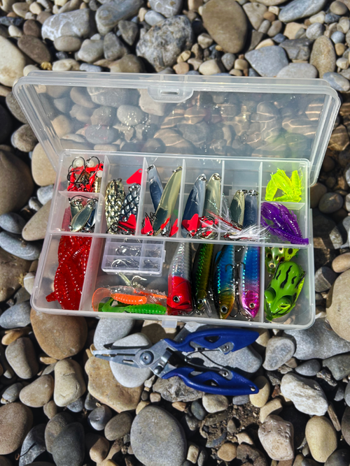 CarryCast Compact Travel Tackle Box Portable Fishing Gear Organizer